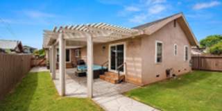 3 bed 2 bath with 3 car garage Gallery 1