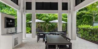 Arvella Gallery 125