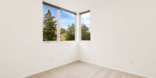 3 Bedroom Modern Industrial Townhome with City Views & Rooftop Oasis Gallery 12