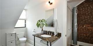 149 Home St Gallery 13