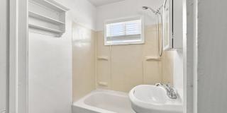 2440 B Avenue Gallery 12