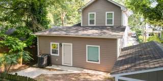 Spacious 4/3.5 w/ Master on Main and Fully Fenced Backyard! Gallery 49