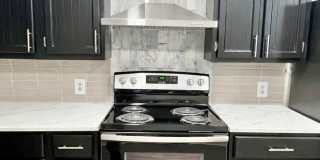 3 Bedroom 2 Bath City Home Available Gallery 10