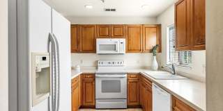 Coming Mid July 2/2.5 Townhome - Villages of Stoney Brook Gallery 19