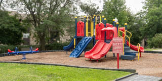 Windsor Estate Apartment Homes Gallery 18