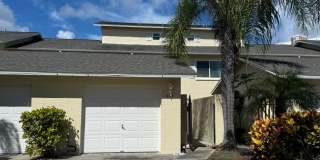 3 Story Townhome Split Plan 3/3/1 Gallery 1