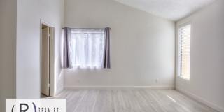 Gorgeous townhouse in a quiet 6-unit gated complex Gallery 45
