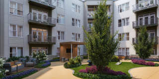 Link Apartments® Lake Park Gallery 13