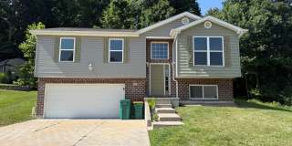 Beautiful 4 Bedroom! Gallery 1