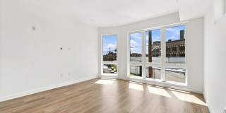 1729 FRANCIS Street Gallery 10