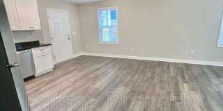 721 Liberty Street Gallery 18