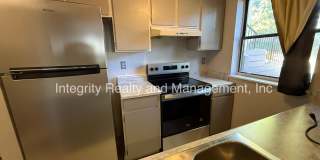 1 Bed/ 1 Bath, 711 Sqft - 9757 E Peakview Ave Unit B03 Englewood, CO 80111 Gallery 1