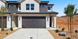 End Unit! New 3 Bedroom Townhome Gallery 1