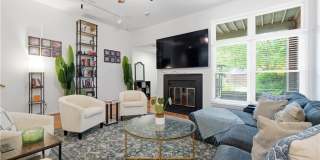 351 Pender Court Gallery 6