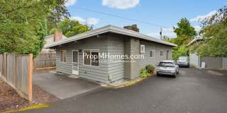 Charming Two Bedroom Duplex in SW! Gallery 1