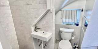 36 White Gallery 4