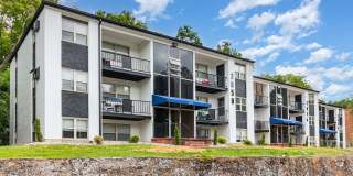 Washington Court Apartments- Newly Renovated Gallery 1