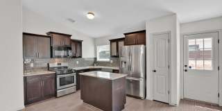 14900 TIM HARDAWAY Gallery 16