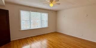 Large 3 bedroom in Greater Grand Crossing Gallery 6