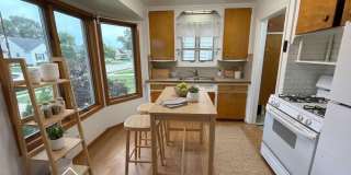 Charming 2 Bedroom 1 Bathroom now available for rent! Gallery 4