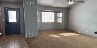 ALL PROSPECTIVE TENANTS MUST SUBMIT A $58 NON-REFUNDABLE APPLICATION FEE PER APPLICANT ONLINE AND BE PRE-QUALIFIED PRIOR TO ANY SHOWINGS Gallery 3