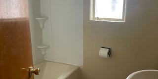 5216 Los Arboles Gallery 8