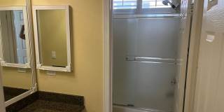 Executive Home in Great Location Executive Home in Great Location Gallery 10