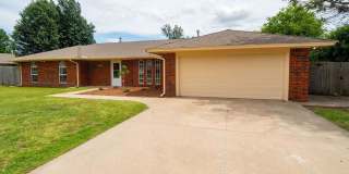 4-bedroom, 2-bath Home Available in Westside Norman! Gallery 1
