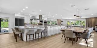 937 SW 34th Court Gallery 6