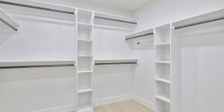 13 Pinehurst Street Gallery 23