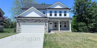 6149 Woodridge Ln Gallery 1