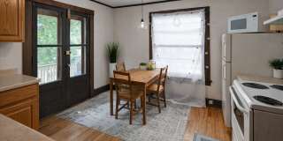 416 Castle Pl Gallery 1