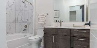 The Hudson Gallery 31