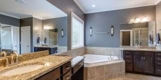 5 Bedroom Home in Franklin (Easy access to interstate) Gallery 28