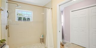142 NW 10th Ct 142 NW 10th Ct Gallery 23