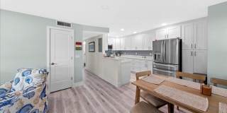 7801 Ridgewood Avenue Gallery 13