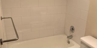 1221 Apartments Gallery 48
