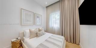 1000 NW 9th Ct Gallery 29