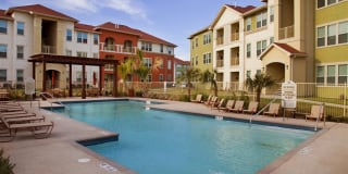 Affordable Housing - La Terraza Gallery 5