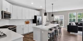 Spacious 3BR Townhome in Indianapolis Gallery 5