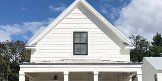 2BR / 2.5BA Cottage — Available Fall 2027! Gallery 1