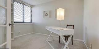 5505 SEMINARY Road Gallery 23
