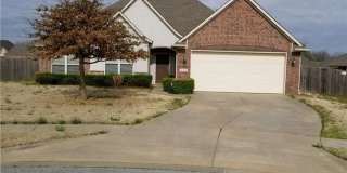 Nice House in West Fayetteville Close to Holcomb School Gallery 1
