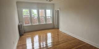 7154 South Calumet Avenue - 3 Gallery 4