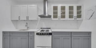 275 Main St Gallery 1