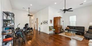 1117 N WHITE Street Gallery 4