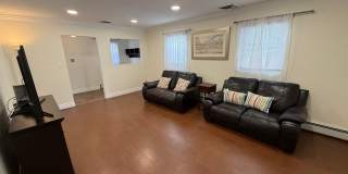 Spectacular 3 Bed/3 Bath Home in Long Beach! Gallery 7