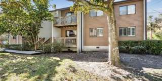 Charming 2BR Condo – Walk to the Beach! First Floor Unit with Upgrades & Amenities Gallery 1
