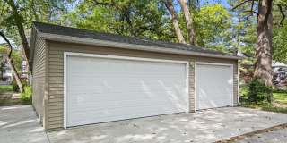 810 W EDWARDS Street Gallery 18