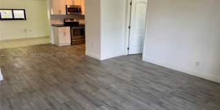3310 SW 92nd Pl Gallery 1